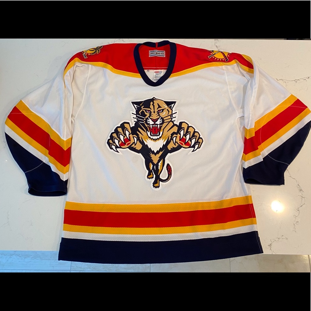 NHL Florida Panthers Authentic Mens Jersey, size 48, perf condition